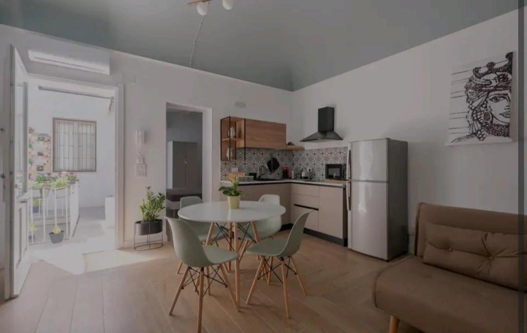 Dimora Isonzo Apartment Сиракуза Екстериор снимка